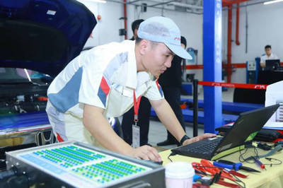 廣本一店喜訊:獲廣汽本田第十三屆售后服務技術(shù)技能競賽總決賽亞軍、2019年本田全球售后服務技術(shù)技能競賽資格