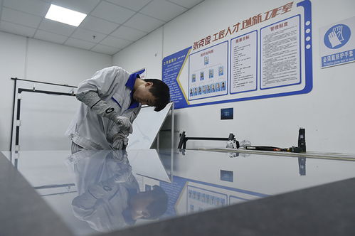 提升企業(yè)服務質(zhì)量 推動主導產(chǎn)業(yè)發(fā)展